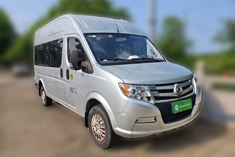 Used Dongfeng Yufeng 2021 2.0T Power King Front-Drive Logistics Vehicle Long Wheelbase High Roof 6-9 Seats China VI ZD20 Front Right 45 Deg