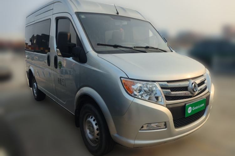 Used Dongfeng Yufeng 2021 2.0T Rear-Drive Logistics Vehicle Short Wheelbase Mid-Roof 5-9 Seaters China VI Standard D20 Front Right 45 Deg