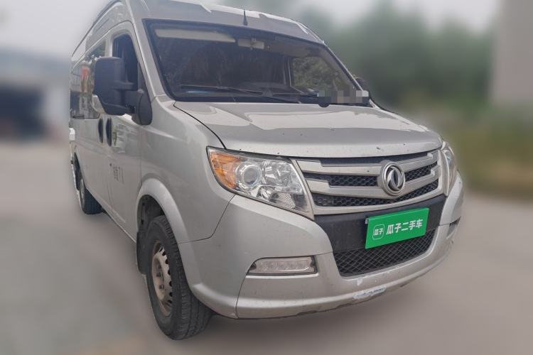 Used Dongfeng Yufeng 2021 2.3T Power King Front-Drive Logistics Van Long Wheelbase Mid-Roof 6–9 Seats China VI Standard M9T Front Right 45 Deg