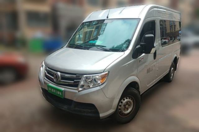 Used Dongfeng Yufeng 2021 2.3T V9 Logistics Vehicle Short Wheelbase Low Roof 5-9 Seater China V Emission Standard WP2.3