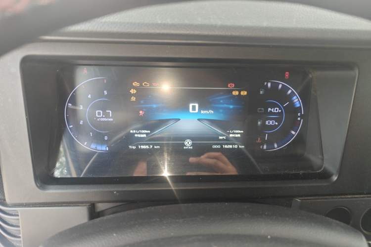 Used Dongfeng Yufeng 2021 2.0T Value Edition Van Long Wheelbase Mid-Roof 3-Seater China VI Standard D20 Instrument Cluster