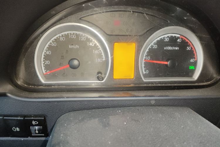 Used Dongfeng Yufeng 2021 2.3T Power King Front-Drive Van Long Wheelbase Mid-Roof 3-Seater China VI Standard M9T Instrument Cluster