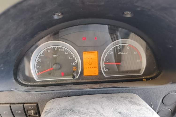 Used Dongfeng Yufeng  Instrument Cluster