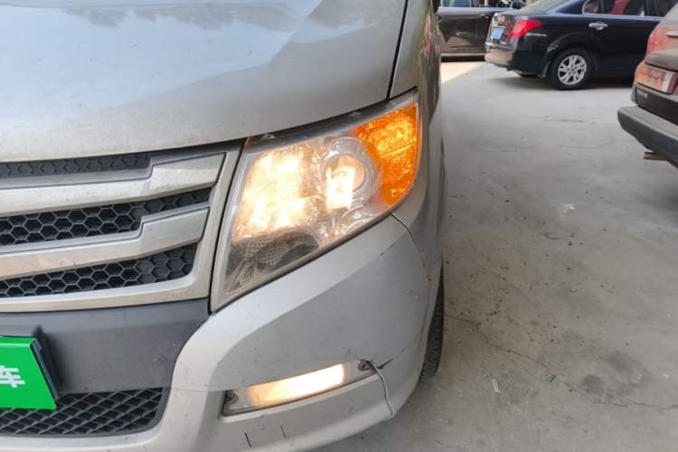 Used Dongfeng Yufeng  Left Front Headlight