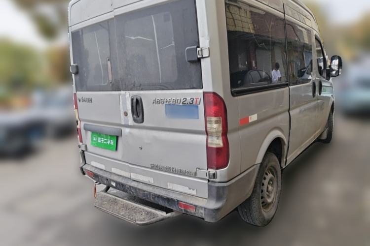 Used Dongfeng Yufeng 2021 2.3T V9 Logistics Vehicle Short Wheelbase Mid-Roof Design 5-9 Seater China V Emission Standard WP2.3 Rear Right 45 Deg