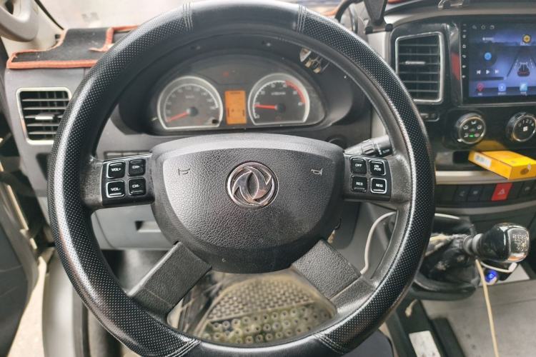 Used Dongfeng Yufeng 2021 2.3T Power King Front-Drive Logistics Van Long Wheelbase High Roof 6-9 Seats China VI Standard M9T Steering Wheel