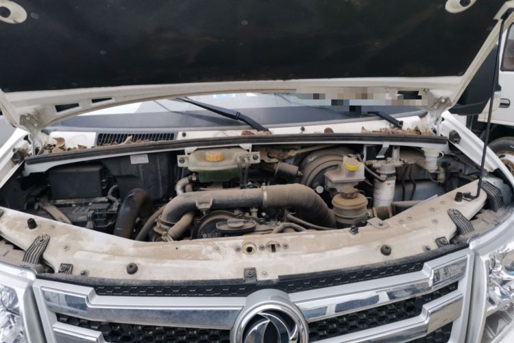 Used Dongfeng Yufeng 2021 2.3T Power King Rear-Drive Logistics Vehicle Extreme High Roof Dual Rear Tires 6-9 Seater China VI Standard M9T Engine Bay