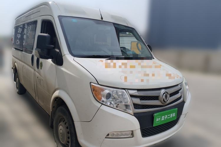 Used Dongfeng Yufeng 2021 2.3T Power King Front-Drive Logistics Van Long Wheelbase Mid-Roof 6–9 Seats China VI Standard M9T Front Right 45 Deg