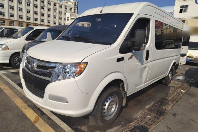 Used Dongfeng Yufeng 2021 2.0T Power King Front-Drive Logistics Vehicle Long Wheelbase Mid-Roof Design 6–9 Seats China VI Emission Standard ZD20