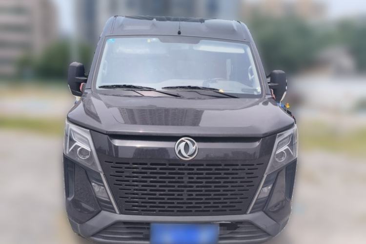 Used Dongfeng Yufeng 2023 V9+ 2.0T Manual Front-Wheel-Drive Multi-Function Mid-Roof Van with 7/8/9 Seats Front