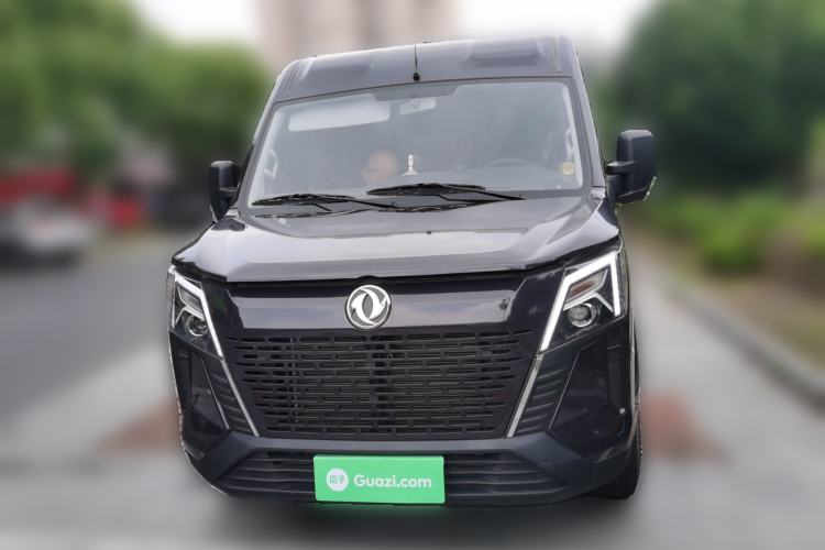 Used Dongfeng Yufeng 2023 V9+ 2.0T Manual Rear-Drive Multi-Function Mid-Height 7/8/9-Seater Front