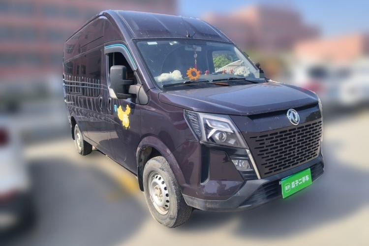Used Dongfeng Yufeng 2023 V9+ 2.0T Manual Front-Drive Multi-Function Mid-Roof High-Roof 7/8/9-Seater Front Right 45 Deg