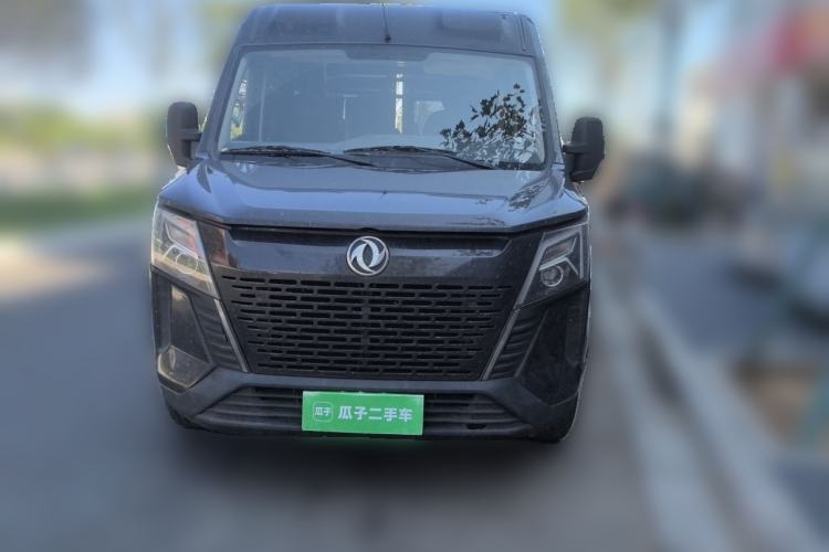 Used Dongfeng Yufeng 2023 V9+ 2.0T Manual Front-Wheel-Drive Multi-Function Mid-Roof Van with 7/8/9 Seats Front
