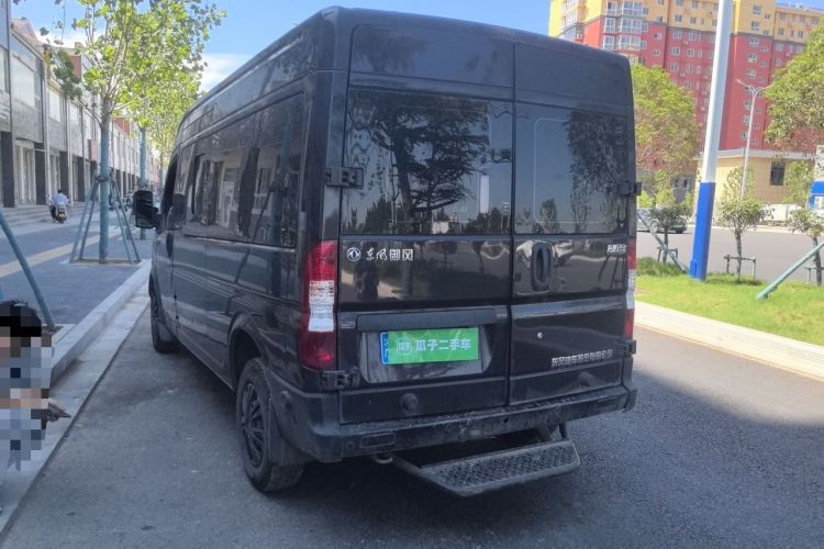 Used Dongfeng Yufeng 2023 V9+ 2.0T Manual Front-Wheel-Drive Multi-Function Mid-Roof Van with 7/8/9 Seats Rear Left 45 Deg