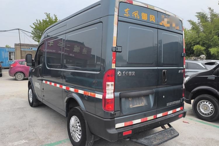 Used Dongfeng Yufeng 2023 V9+ 2.3T Manual Front-Drive Van Short Wheelbase Mid-Roof 3-Seater Rear Left 45 Deg