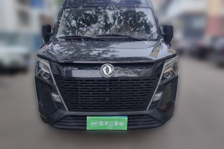 Used Dongfeng Yufeng 2023 V9+ 2.0T Manual Front-Drive Multi-Function Short-Chassis Mid-Height 5/6-Seater Front