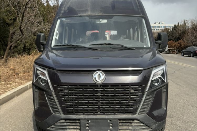 Used Dongfeng Yufeng 2023 V9+ 2.0T Manual Front-Drive Multi-Function Mid-Roof High-Roof 7/8/9-Seater Exterior 3