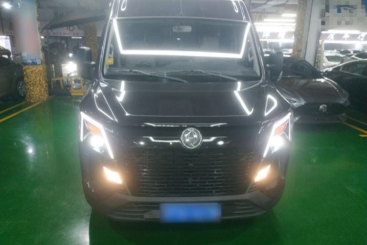 Used Dongfeng Yufeng 2023 V9+ 2.0T Automatic Front-Drive Multi-Function Mid-Roof 7/8/9-Seater Front