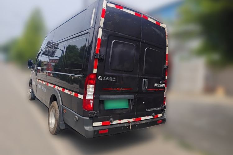 Used Dongfeng Yufeng 2023 V9+ 2.3T Manual Rear-Drive Cargo Van with Dual Rear Tires 3-Seater Rear Left 45 Deg