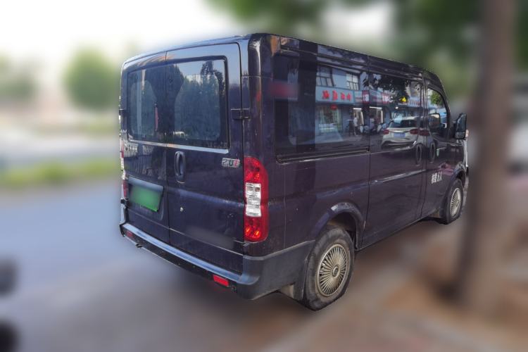 Used Dongfeng Yufeng 2023 V9+ 2.0T Automatic Front-Wheel-Drive Short Wheelbase Mid-Roof Design—5/6-Seater Rear Right 45 Deg