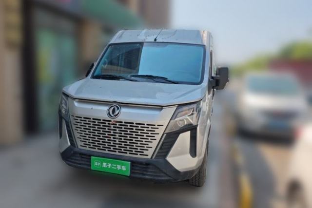 Used Dongfeng Yufeng 2023 V9+ 2.0T Manual Front-Wheel-Drive Multi-Function Mid-Roof Van with 7/8/9 Seats