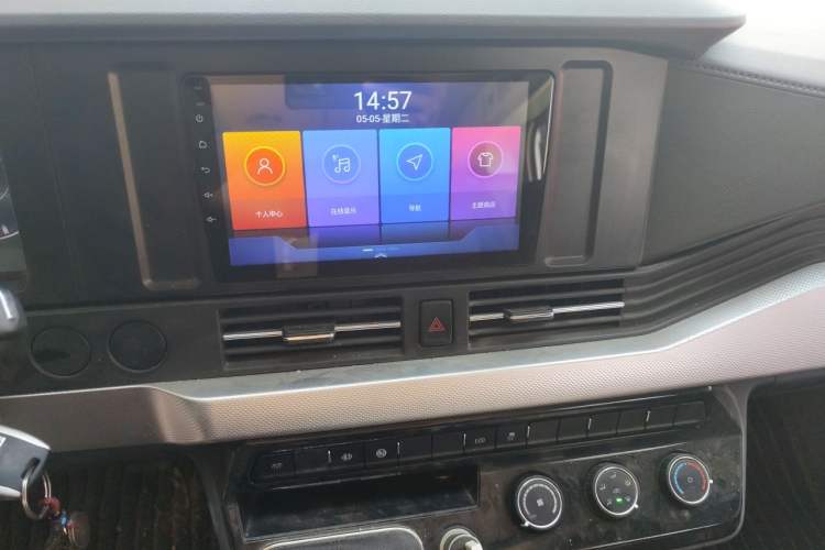 Used Dongfeng Yufeng  Audio And AC Panel