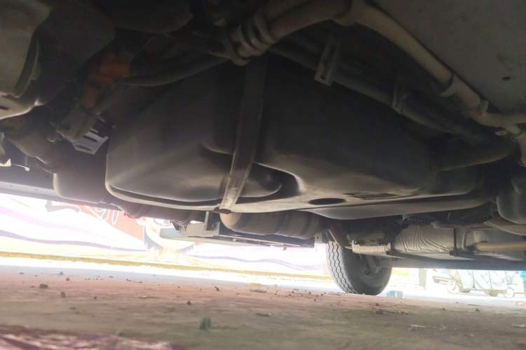 Used Dongfeng Yufeng  Chassis Front Left