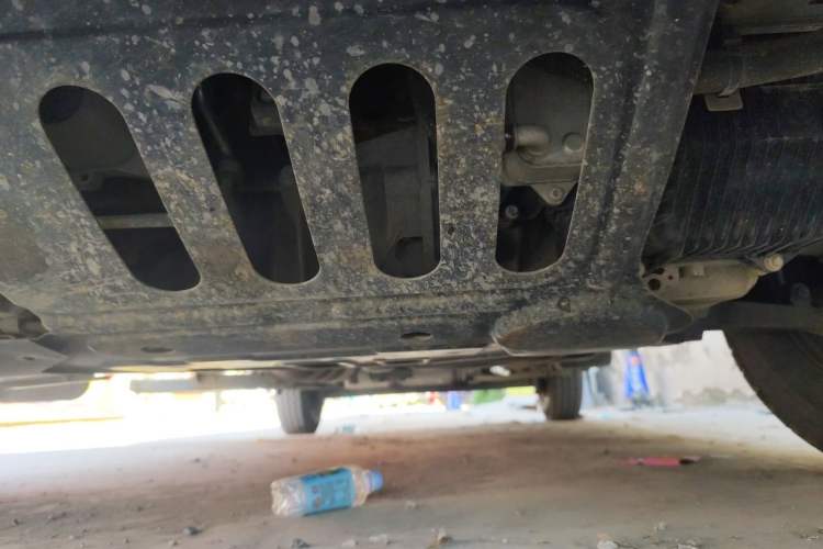 Used Dongfeng Yufeng  Chassis Front