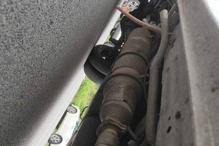 Used Dongfeng Yufeng  Chassis Front Right