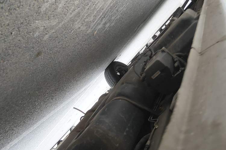 Used Dongfeng Yufeng  Chassis Rear Left