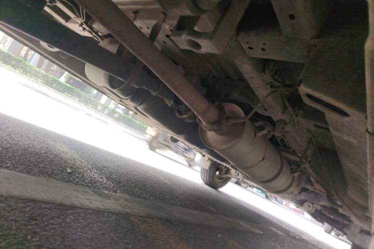 Used Dongfeng Yufeng  Chassis Rear Right