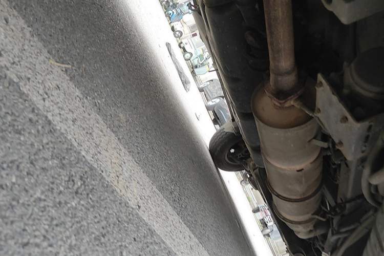 Used Dongfeng Yufeng  Chassis Rear Right