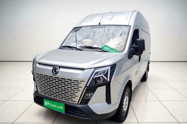 Used Dongfeng Yufeng 2023 V9+ 2.0T Manual Front-Drive Multi-Function Mid-Roof High-Roof 7/8/9-Seater
