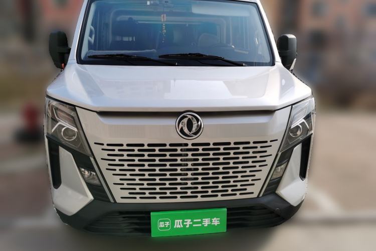 Used Dongfeng Yufeng 2023 V9+ 2.3T Manual Front-Drive Van Short Wheelbase Mid-Roof 3-Seater Front