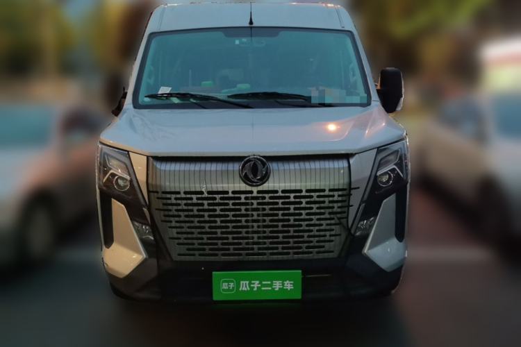 Used Dongfeng Yufeng 2023 V9+ 2.0T Manual Front-Wheel-Drive Multi-Function Mid-Roof Van with 7/8/9 Seats Front