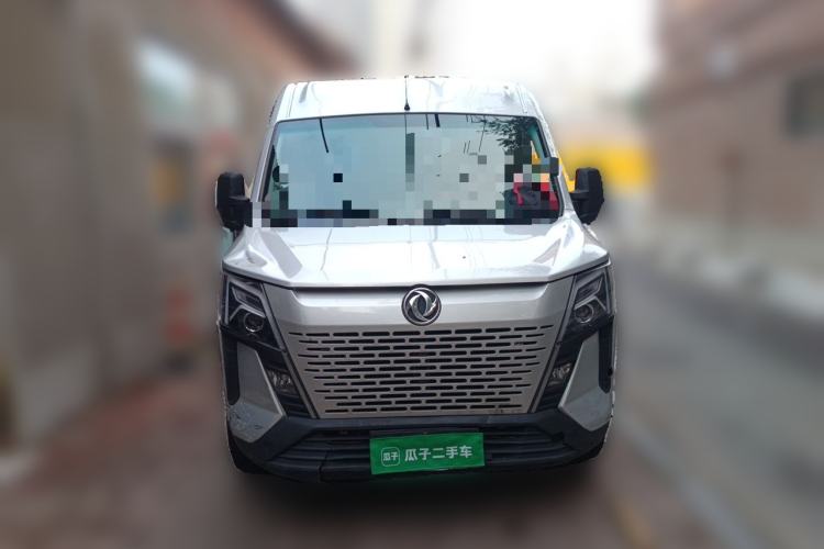 Used Dongfeng Yufeng 2023 V9+ 2.0T Manual Rear-Drive Multi-Function Mid-Height 7/8/9-Seater Front