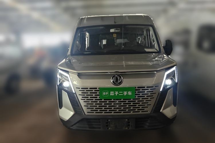Used Dongfeng Yufeng 2023 V9+ 2.0T Automatic Front-Drive Multi-Function Mid-Roof 7/8/9-Seater Front
