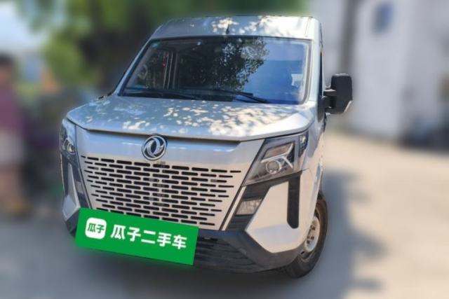 Dongfeng Yufeng 2023 V9+ 2.0T Manual Front-Wheel-Drive Multi-Function Mid-Roof Van with 7/8/9 Seats usado