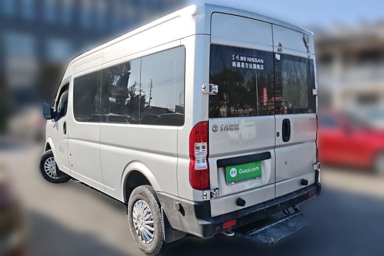 Used Dongfeng Yufeng 2023 V9+ 2.0T Manual Front-Wheel-Drive Multi-Function Mid-Roof Van with 7/8/9 Seats Rear Left 45 Deg