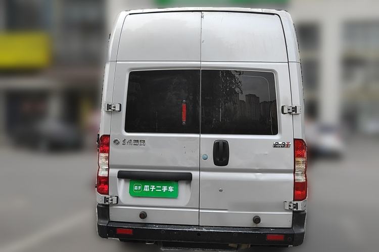 Used Dongfeng Yufeng  Rear