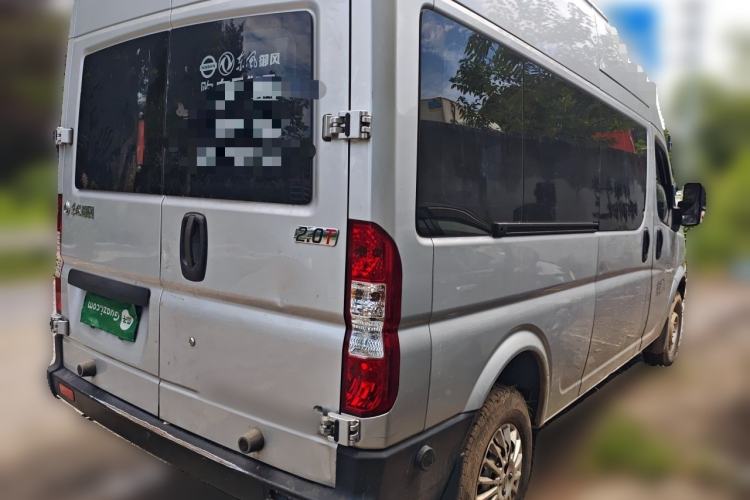 Used Dongfeng Yufeng 2023 V9+ 2.0T Manual Front-Drive Multi-Function Mid-Roof High-Roof 7/8/9-Seater Rear Right 45 Deg