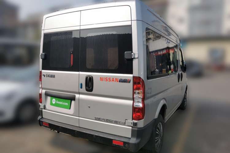 Used Dongfeng Yufeng 2023 V9+ 2.0T Automatic Front-Wheel-Drive Short Wheelbase Mid-Roof Design—5/6-Seater Rear Right 45 Deg