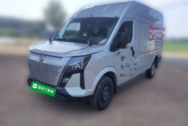 Used Dongfeng Yufeng 2023 V9+ 2.3T Manual Front-Drive Van Long Wheelbase High Roof 3-Seater