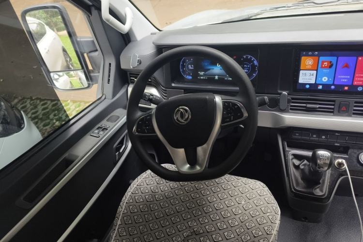 Used Dongfeng Yufeng 2023 V9+ 2.0T Manual Front-Wheel-Drive Multi-Function Mid-Roof Van with 7/8/9 Seats Steering Wheel