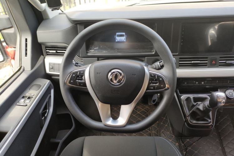 Used Dongfeng Yufeng 2023 V9+ 2.0T Manual Front-Wheel-Drive Multi-Function Mid-Roof Van with 7/8/9 Seats Steering Wheel