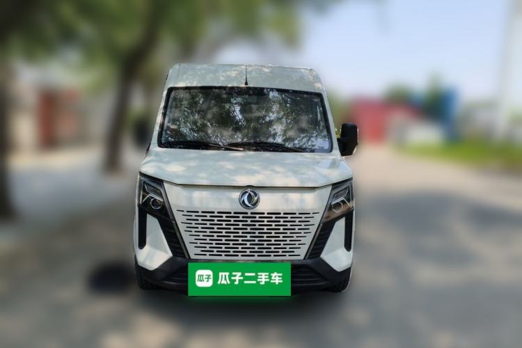 Used Dongfeng Yufeng 2023 V9+ 2.0T Manual Front-Wheel-Drive Multi-Function Mid-Roof Van with 7/8/9 Seats Front