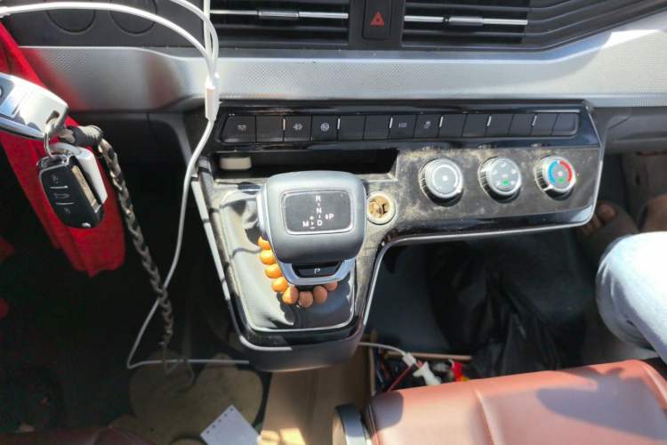 Used Dongfeng Yufeng  Gear Lever