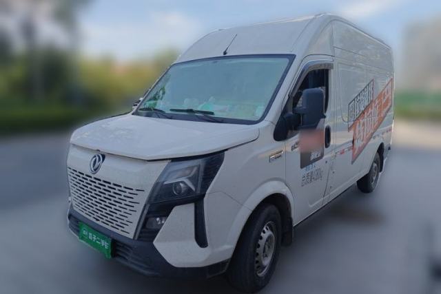 Used Dongfeng Yufeng 2023 V9+ 2.3T Manual Front-Drive Van Long Wheelbase High Roof 3-Seater