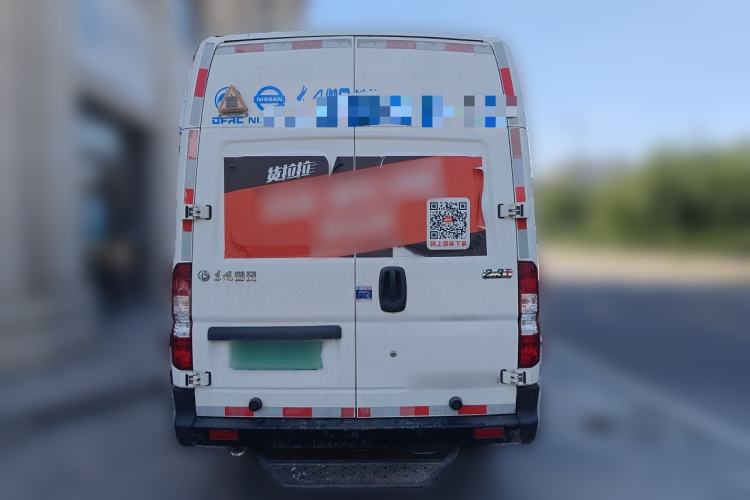 Used Dongfeng Yufeng 2023 V9+ 2.3T Manual Front-Drive Van Long Wheelbase High Roof 3-Seater Rear