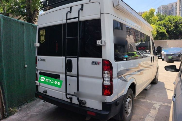 Used Dongfeng Yufeng  Rear Right 45 Deg